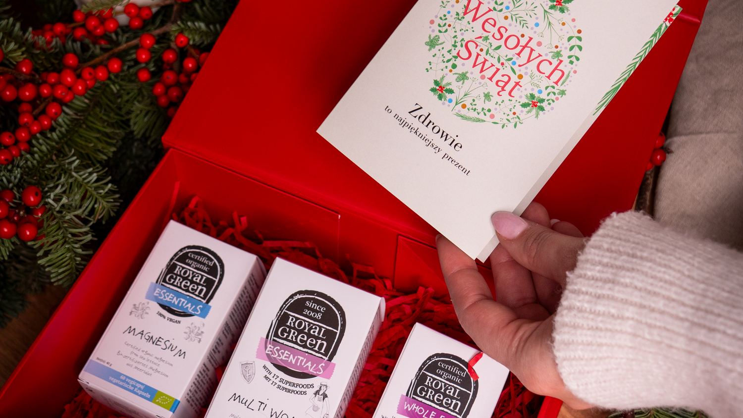 Naturalne suplementy na prezent, pięknie zapakowane z kartką świąteczną